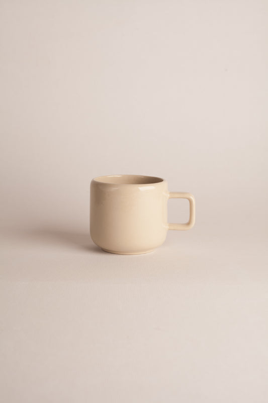 Taza L Off White