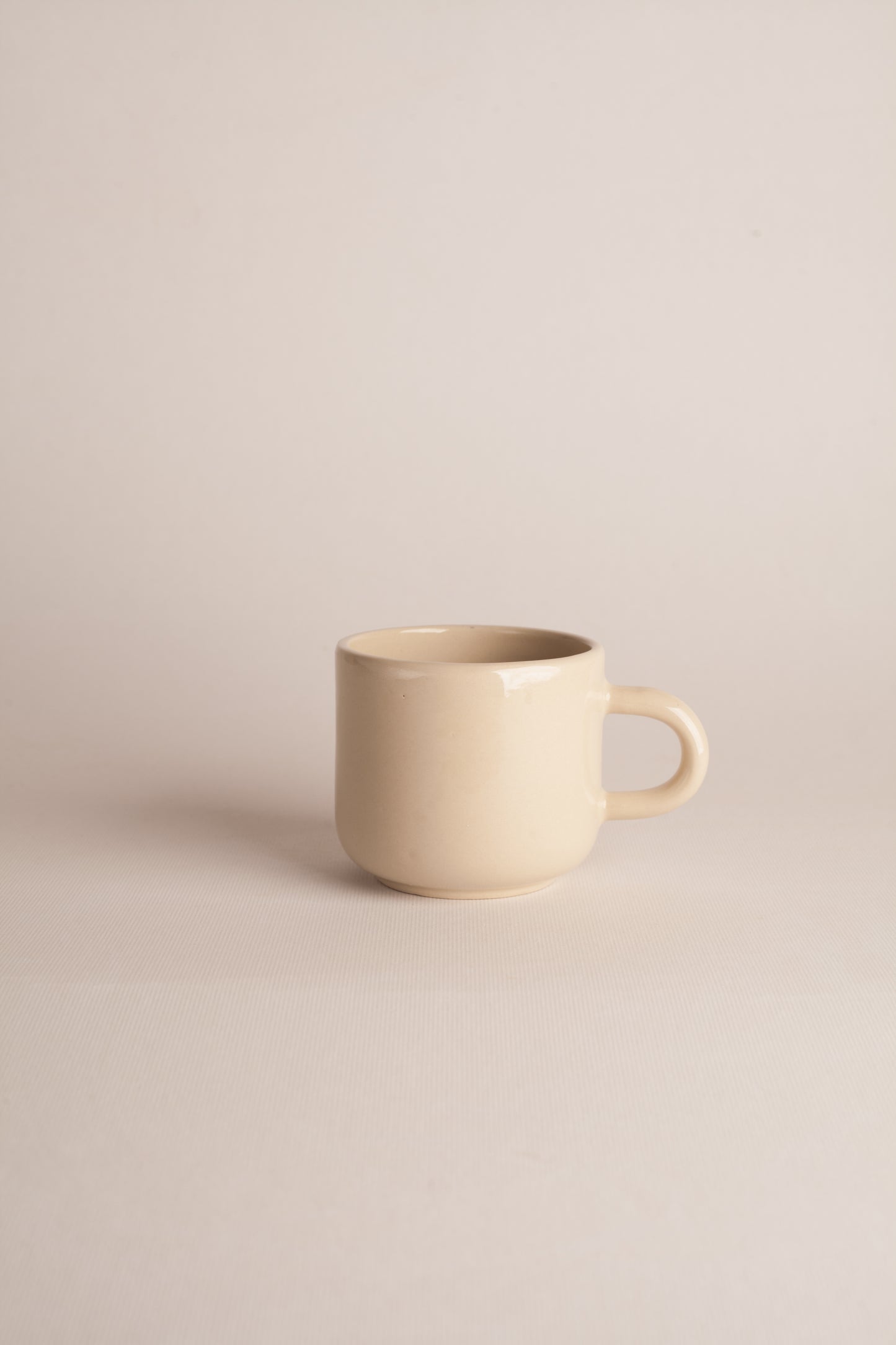 Taza C Off White